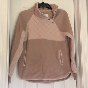 Abercrombie & Fitch fleece pull over.